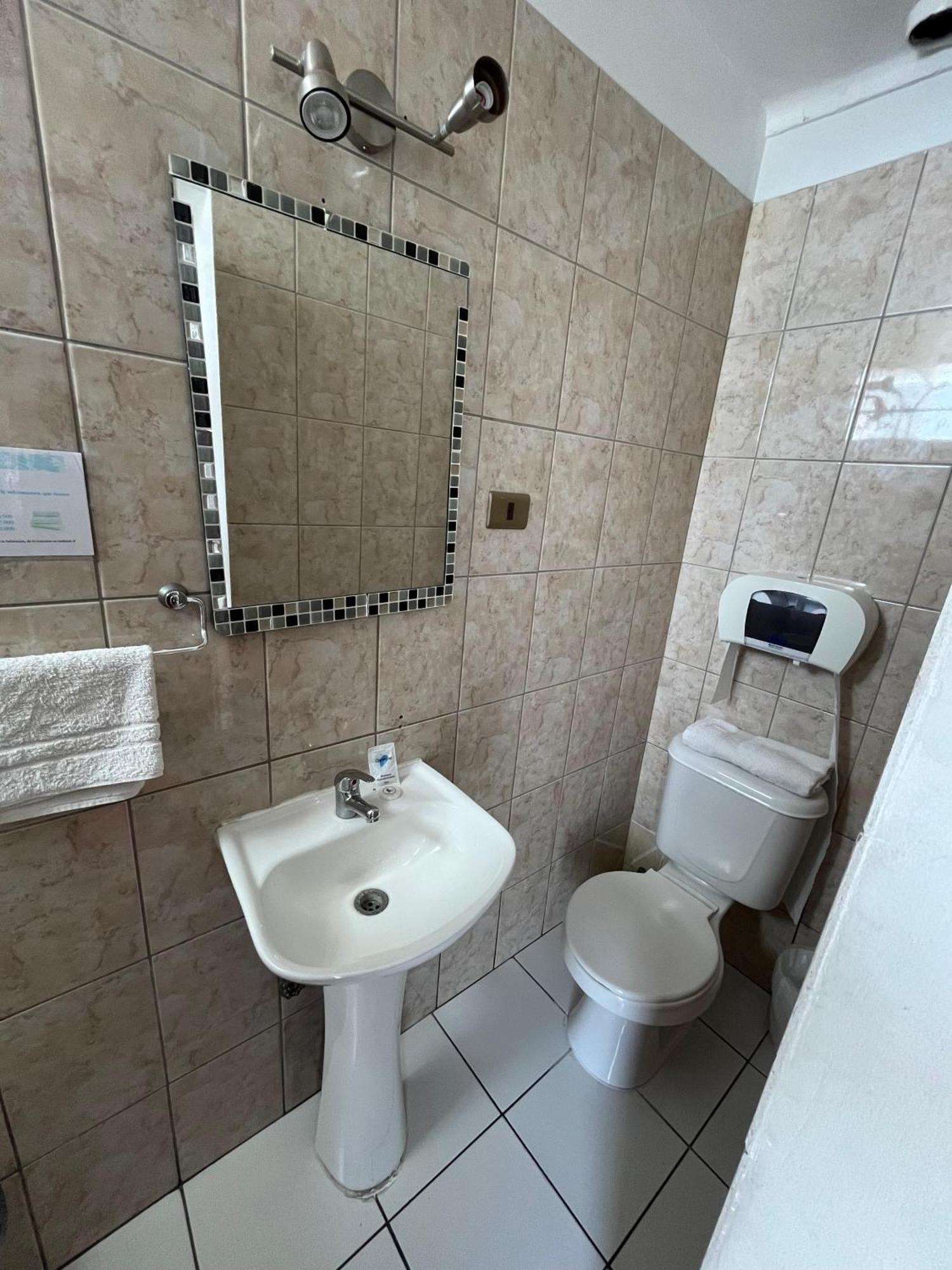 Hotel Las Palmas อารีกา ภายนอก รูปภาพ