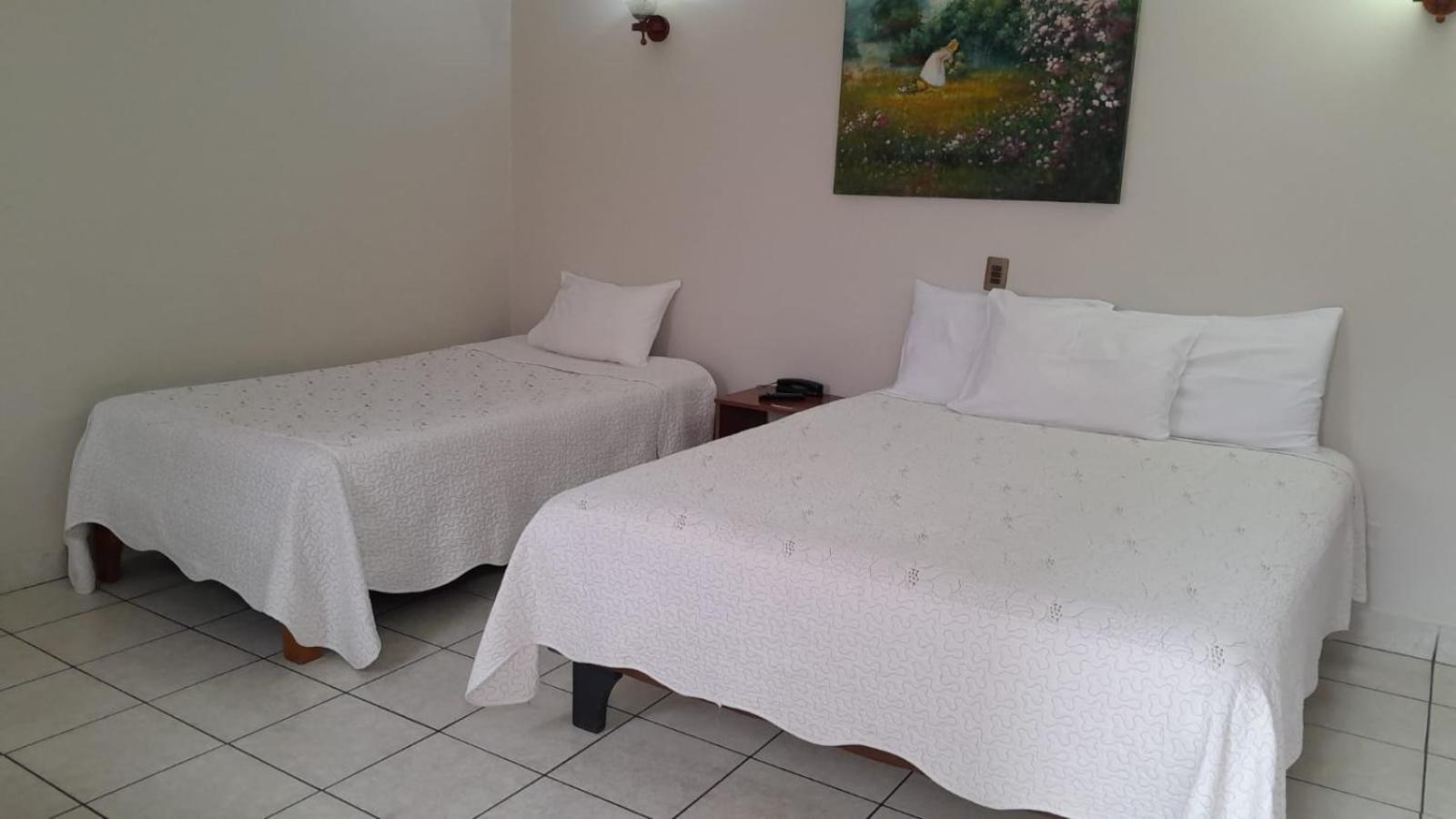 Hotel Las Palmas อารีกา ภายนอก รูปภาพ